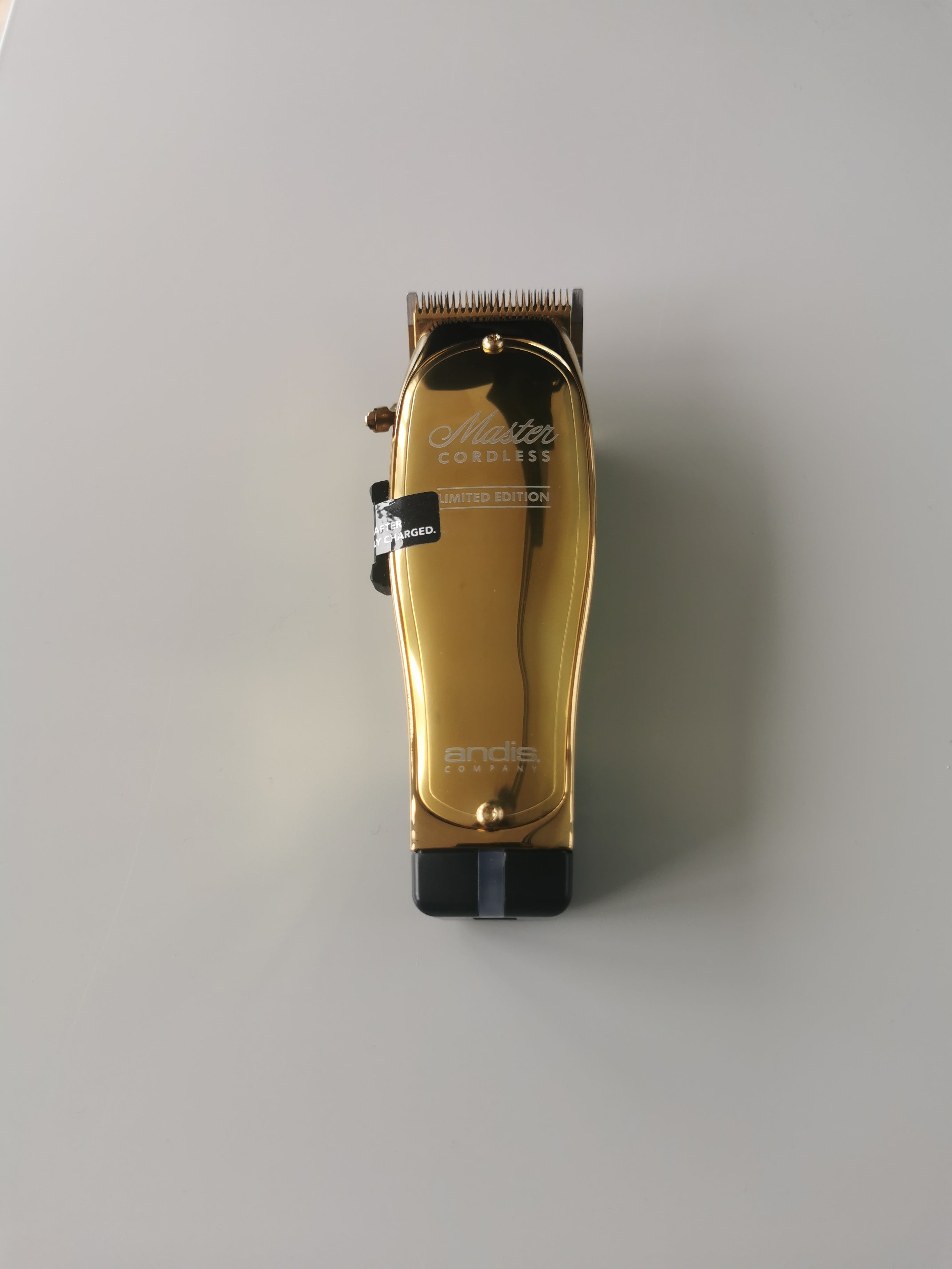 ANDIS MASTER CORDLESS CLIPPER - GOLD